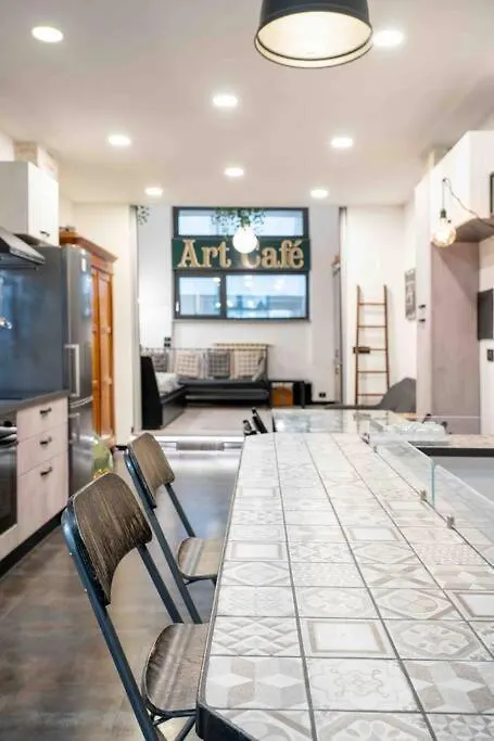 Art Cafe Tulipani Apartment Milan 0*,  Italy